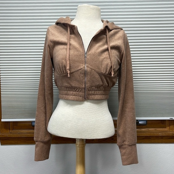 Tic Toc NWT Brown Terry Cropped Zip Up Hoodie Hooded Sweatshirt Jacket - Picture 2 of 10